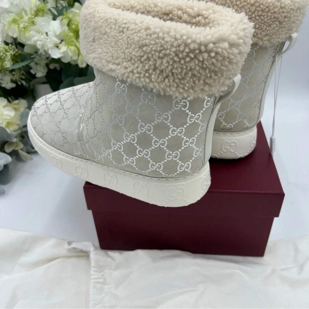 Gucci women’s boots with Marino wool lining size 39 made in Italy